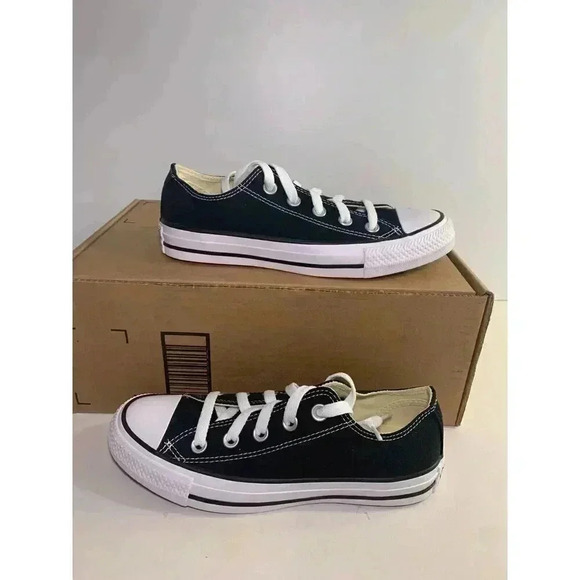 .1562 NEW! Converse All Star Low Top Black/White, US-3.5 Mens - Picture 1 of 6